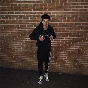 Meet your Posher, Chris